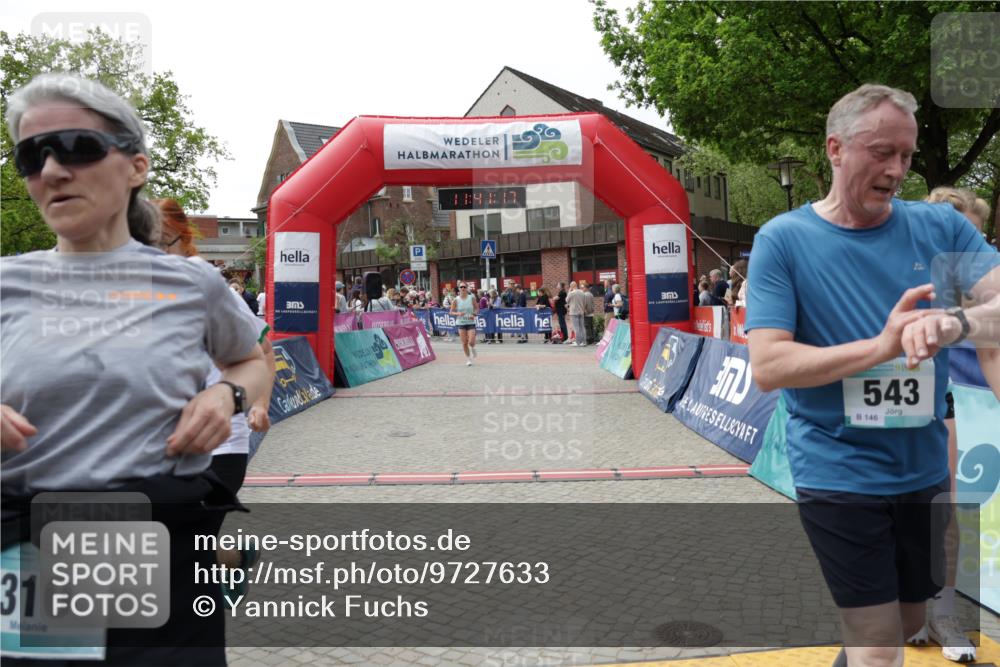 10.05.2026 - 8. Wedeler Halbmarathon Yannick Fuchs http://msf.ph/oto/9727633 10.05.2026 11:41:15 Ziel 153, 310, 543, 658, 770, 1048 meine-sportfotos.de