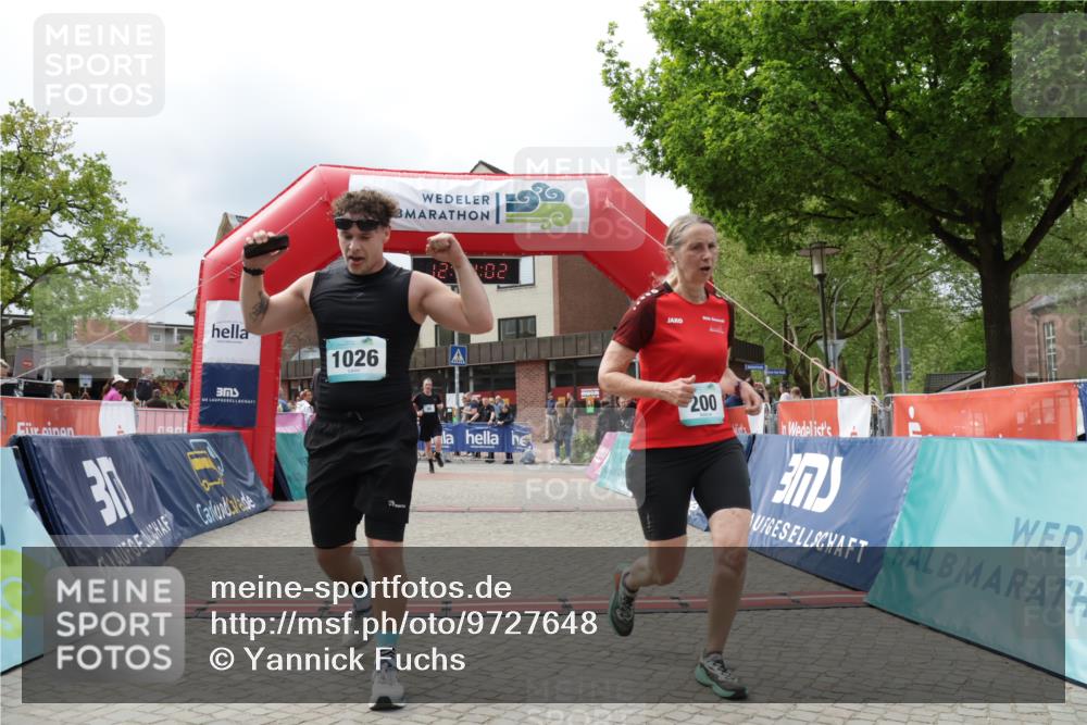 10.05.2026 - 8. Wedeler Halbmarathon Yannick Fuchs http://msf.ph/oto/9727648 10.05.2026 12:11:00 Ziel 8, 48, 200, 692, 1026 meine-sportfotos.de