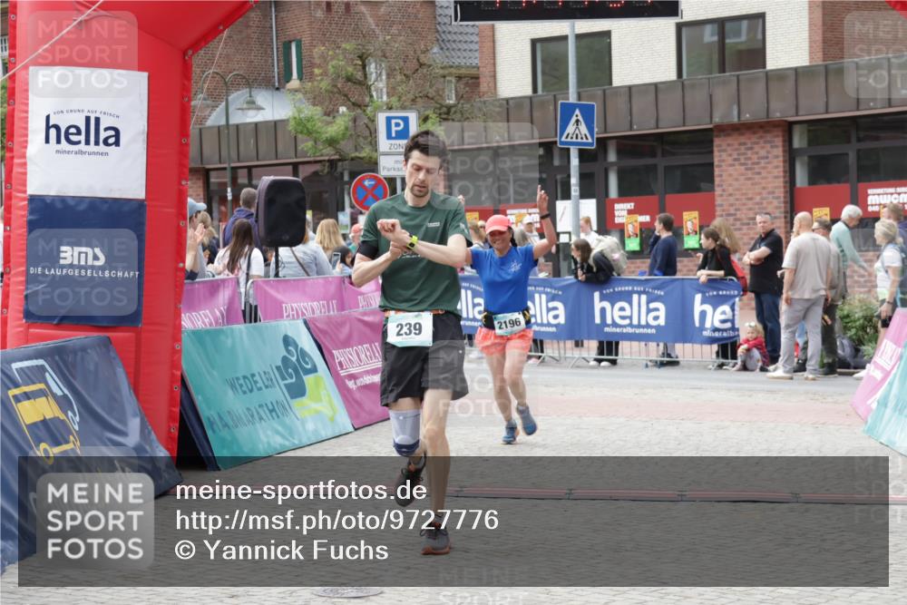 10.05.2026 - 8. Wedeler Halbmarathon Yannick Fuchs http://msf.ph/oto/9727776 10.05.2026 11:41:35 Ziel 239, 812, 2196 meine-sportfotos.de