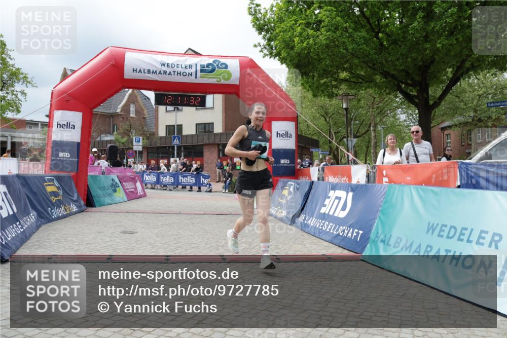 10.05.2026 - 8. Wedeler Halbmarathon Yannick Fuchs http://msf.ph/oto/9727785 10.05.2026 12:11:30 Ziel 226 meine-sportfotos.de