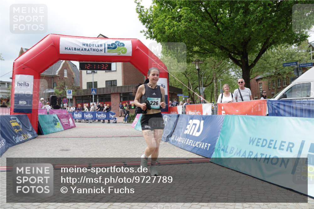 10.05.2026 - 8. Wedeler Halbmarathon Yannick Fuchs http://msf.ph/oto/9727789 10.05.2026 12:11:30 Ziel 226 meine-sportfotos.de