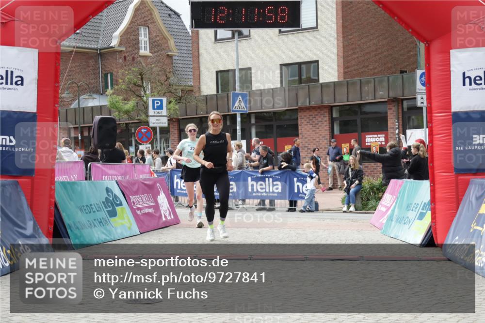 10.05.2026 - 8. Wedeler Halbmarathon Yannick Fuchs http://msf.ph/oto/9727841 10.05.2026 12:11:56 Ziel 377, 429 meine-sportfotos.de