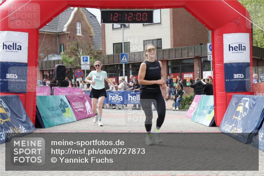 10.05.2026 - 8. Wedeler Halbmarathon Yannick Fuchs http://msf.ph/oto/9727873 10.05.2026 12:11:58 Ziel 377, 429 meine-sportfotos.de