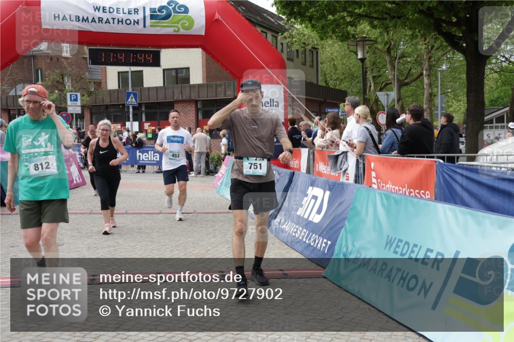 10.05.2026 - 8. Wedeler Halbmarathon Yannick Fuchs http://msf.ph/oto/9727902 10.05.2026 11:41:42 Ziel 248, 453, 751, 812, 2196, 2238 meine-sportfotos.de
