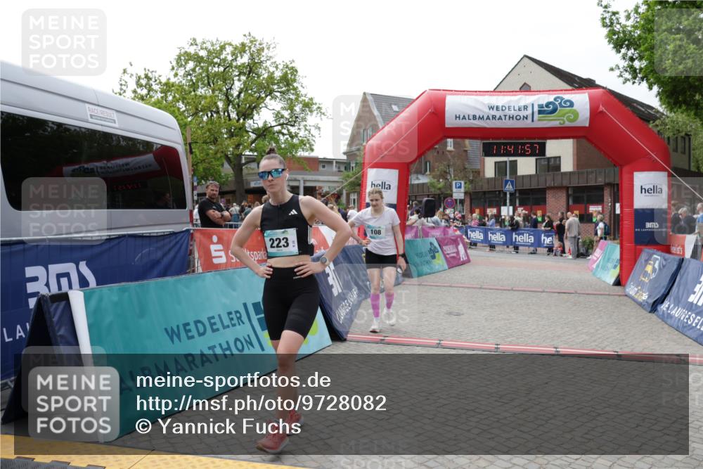 10.05.2026 - 8. Wedeler Halbmarathon Yannick Fuchs http://msf.ph/oto/9728082 10.05.2026 11:41:55 Ziel 108, 223 meine-sportfotos.de