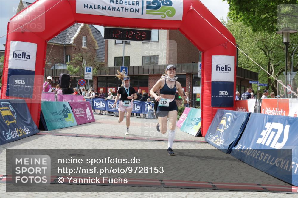 10.05.2026 - 8. Wedeler Halbmarathon Yannick Fuchs http://msf.ph/oto/9728153 10.05.2026 12:12:27 Ziel 372 meine-sportfotos.de