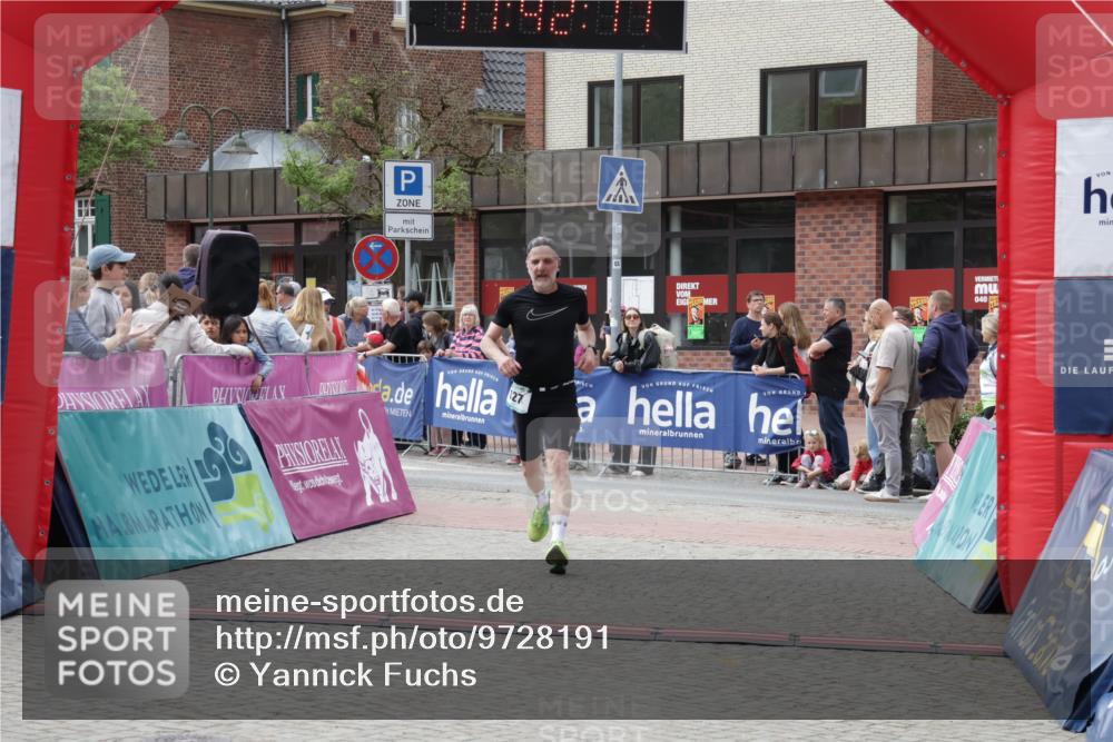 10.05.2026 - 8. Wedeler Halbmarathon Yannick Fuchs http://msf.ph/oto/9728191 10.05.2026 11:42:16 Ziel 127, 352 meine-sportfotos.de