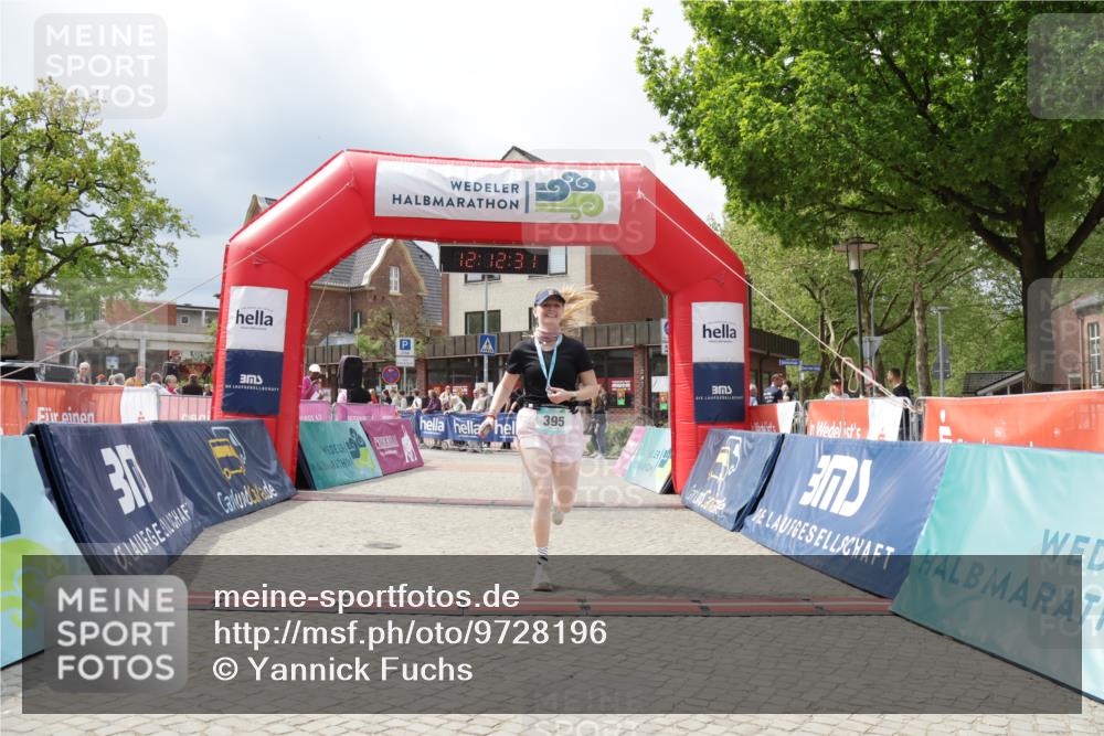 10.05.2026 - 8. Wedeler Halbmarathon Yannick Fuchs http://msf.ph/oto/9728196 10.05.2026 12:12:29 Ziel 372 meine-sportfotos.de
