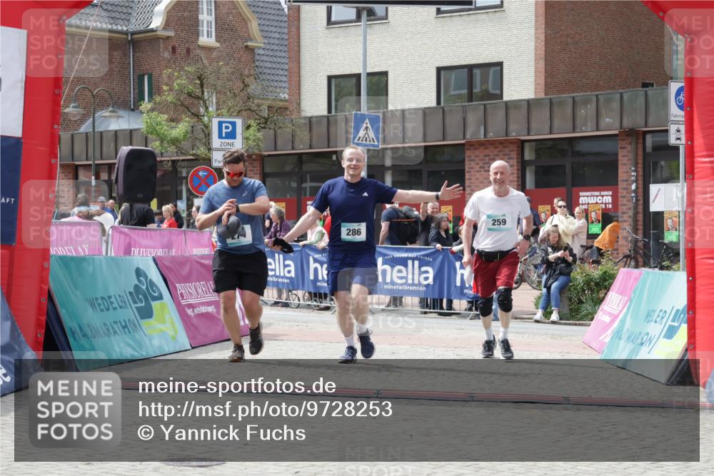 10.05.2026 - 8. Wedeler Halbmarathon Yannick Fuchs http://msf.ph/oto/9728253 10.05.2026 12:12:59 Ziel 259, 274, 286 meine-sportfotos.de