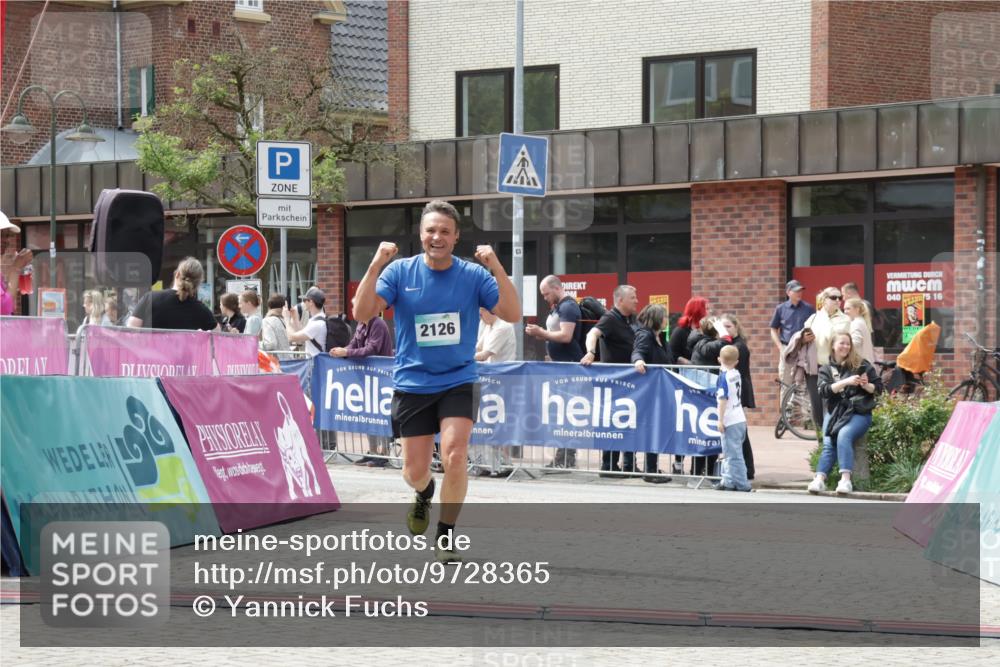 10.05.2026 - 8. Wedeler Halbmarathon Yannick Fuchs http://msf.ph/oto/9728365 10.05.2026 12:13:17 Ziel 2126 meine-sportfotos.de