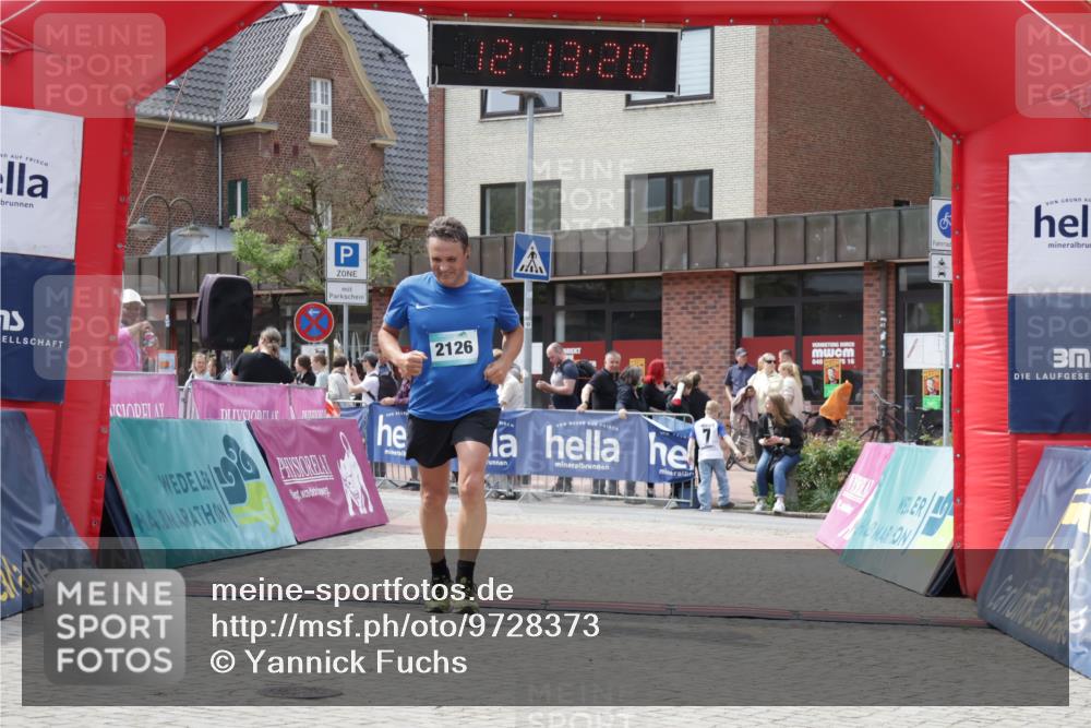 10.05.2026 - 8. Wedeler Halbmarathon Yannick Fuchs http://msf.ph/oto/9728373 10.05.2026 12:13:18 Ziel 2126 meine-sportfotos.de