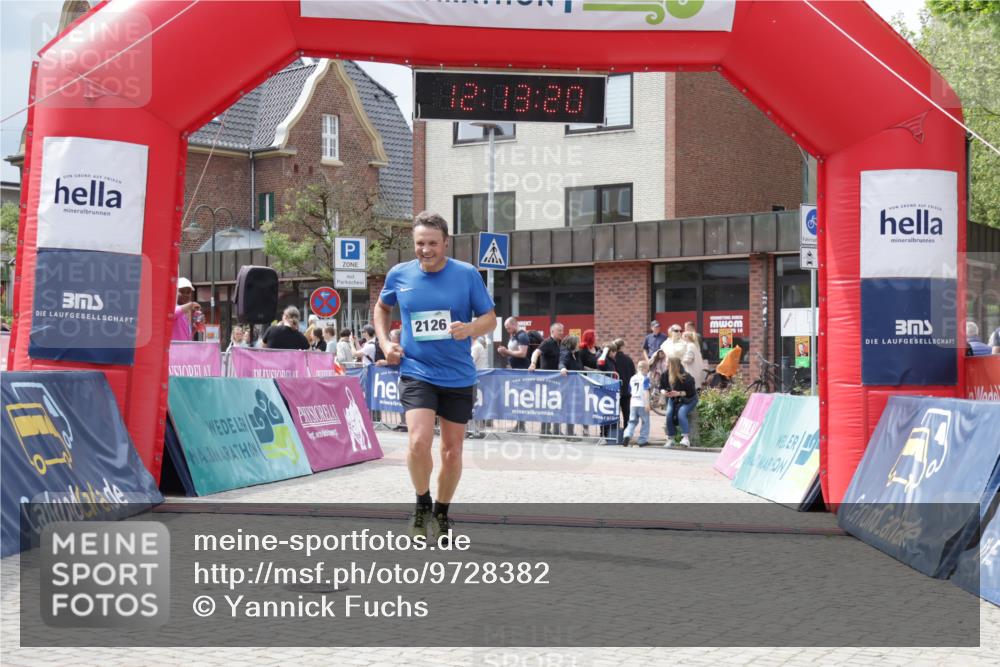 10.05.2026 - 8. Wedeler Halbmarathon Yannick Fuchs http://msf.ph/oto/9728382 10.05.2026 12:13:18 Ziel 2126 meine-sportfotos.de