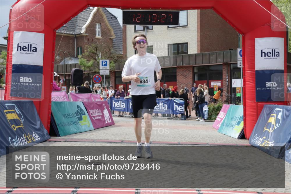 10.05.2026 - 8. Wedeler Halbmarathon Yannick Fuchs http://msf.ph/oto/9728446 10.05.2026 12:13:26 Ziel 634, 734 meine-sportfotos.de