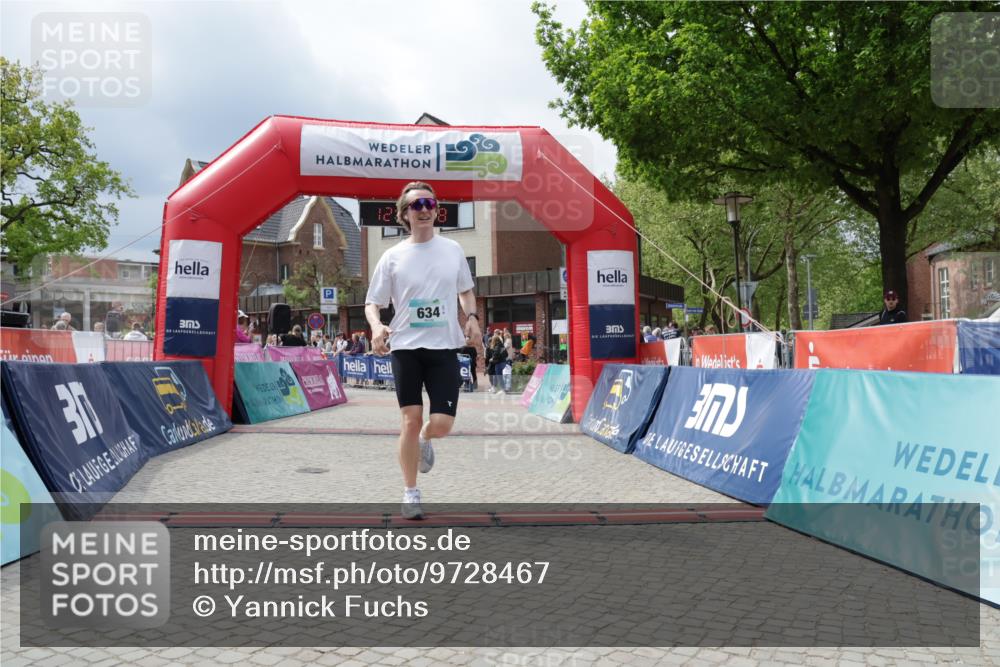 10.05.2026 - 8. Wedeler Halbmarathon Yannick Fuchs http://msf.ph/oto/9728467 10.05.2026 12:13:26 Ziel 634, 734 meine-sportfotos.de