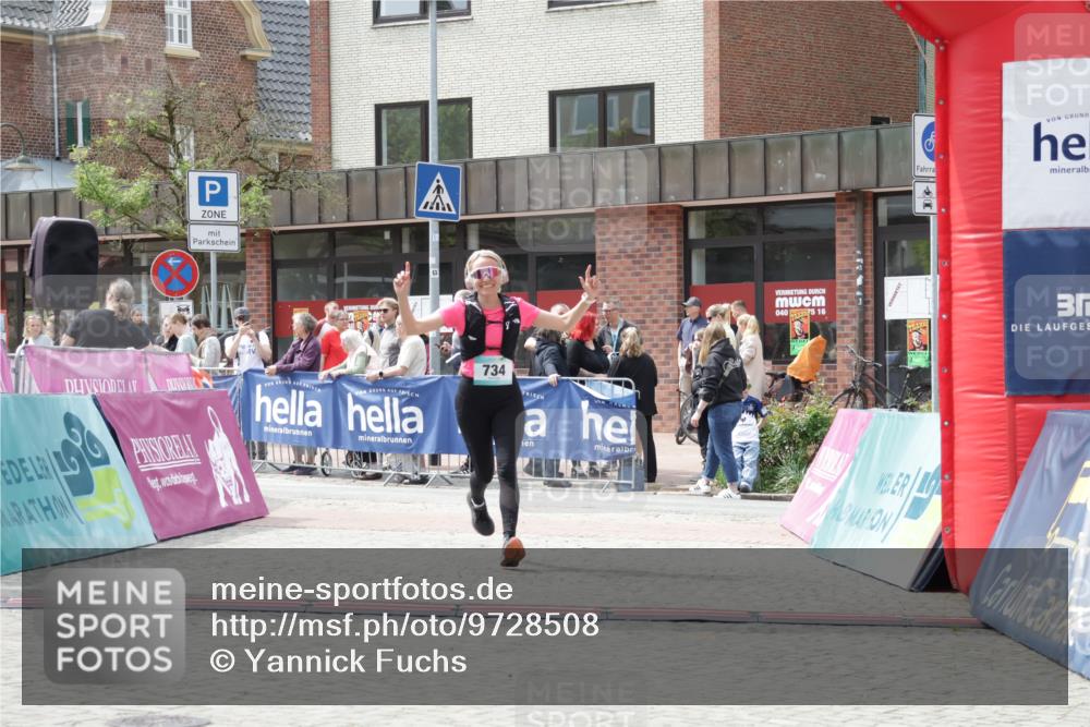 10.05.2026 - 8. Wedeler Halbmarathon Yannick Fuchs http://msf.ph/oto/9728508 10.05.2026 12:13:29 Ziel 634, 734 meine-sportfotos.de
