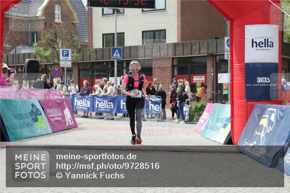 10.05.2026 - 8. Wedeler Halbmarathon Yannick Fuchs http://msf.ph/oto/9728516 10.05.2026 12:13:30 Ziel 634, 734 meine-sportfotos.de