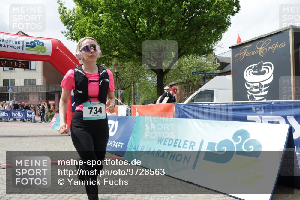 10.05.2026 - 8. Wedeler Halbmarathon Yannick Fuchs http://msf.ph/oto/9728563 10.05.2026 12:13:33 Ziel 734 meine-sportfotos.de