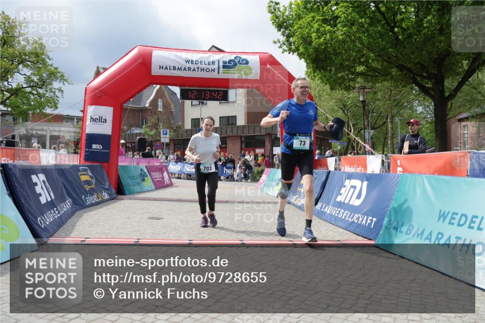 10.05.2026 - 8. Wedeler Halbmarathon Yannick Fuchs http://msf.ph/oto/9728655 10.05.2026 12:13:40 Ziel 73, 703 meine-sportfotos.de