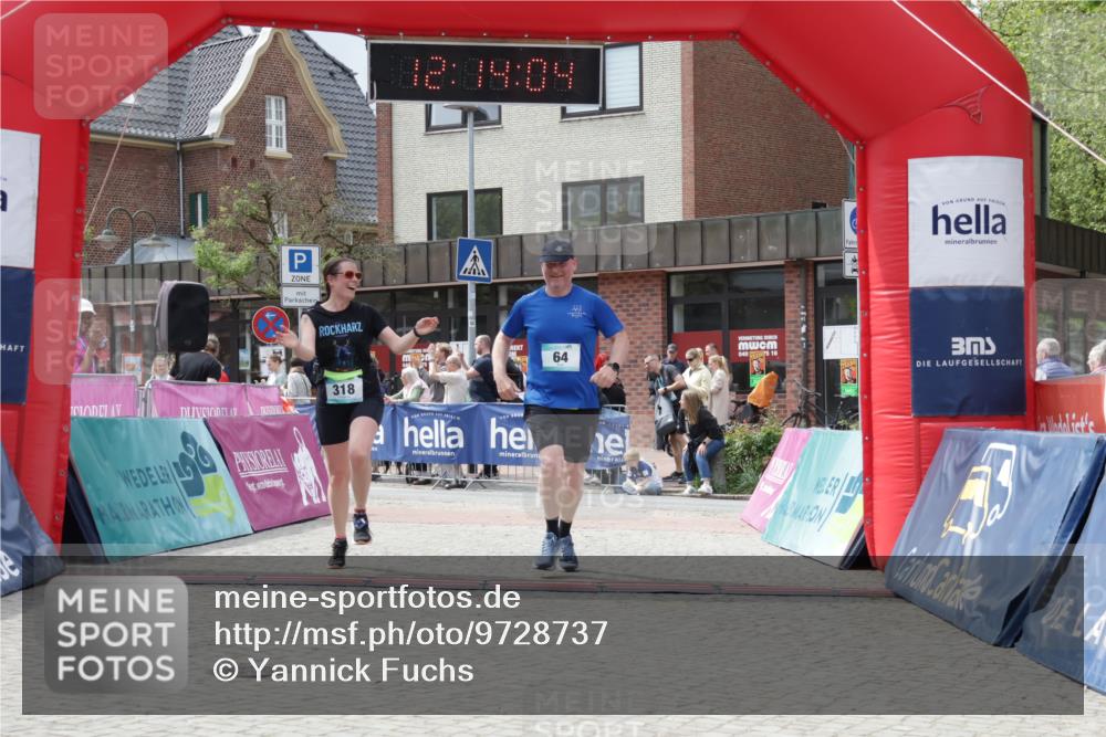 10.05.2026 - 8. Wedeler Halbmarathon Yannick Fuchs http://msf.ph/oto/9728737 10.05.2026 12:14:02 Ziel 64, 318 meine-sportfotos.de