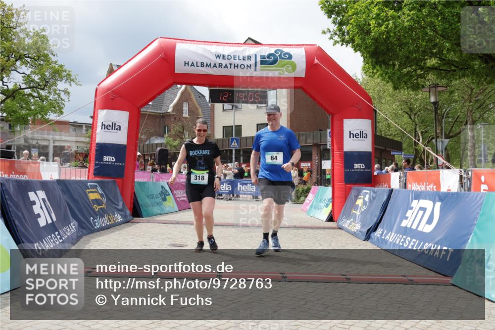 10.05.2026 - 8. Wedeler Halbmarathon Yannick Fuchs http://msf.ph/oto/9728763 10.05.2026 12:14:03 Ziel 64, 318, 2008 meine-sportfotos.de