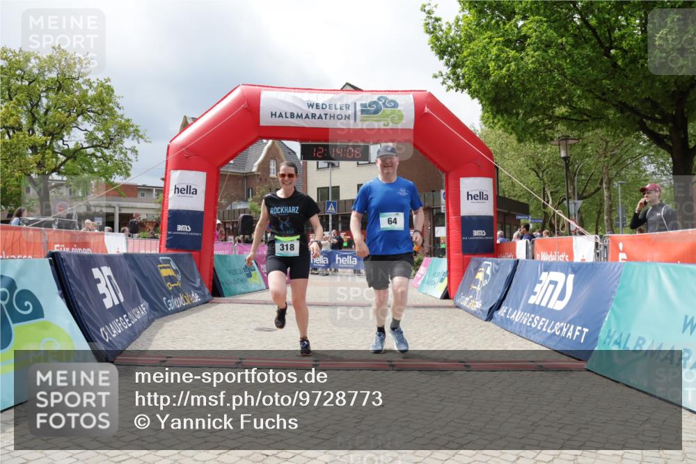 10.05.2026 - 8. Wedeler Halbmarathon Yannick Fuchs http://msf.ph/oto/9728773 10.05.2026 12:14:04 Ziel 64, 318, 2008 meine-sportfotos.de
