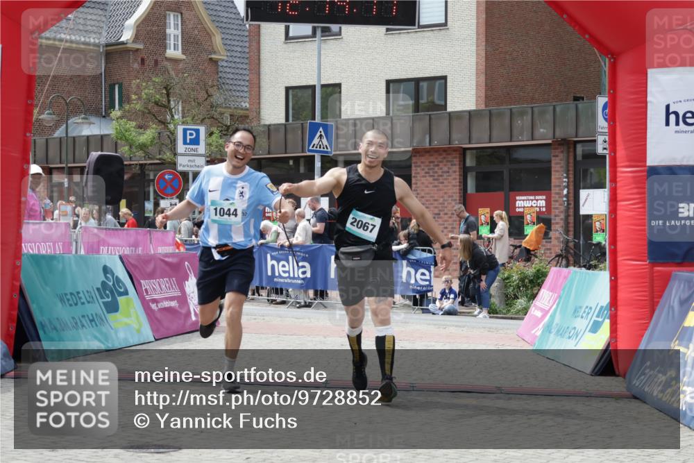 10.05.2026 - 8. Wedeler Halbmarathon Yannick Fuchs http://msf.ph/oto/9728852 10.05.2026 12:14:15 Ziel 1044, 2067 meine-sportfotos.de