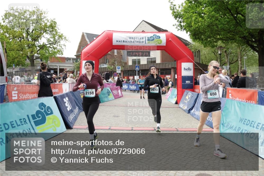 10.05.2026 - 8. Wedeler Halbmarathon Yannick Fuchs http://msf.ph/oto/9729066 10.05.2026 11:43:09 Ziel 331, 649, 650, 849, 973, 2073, 2158 meine-sportfotos.de