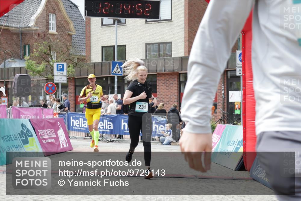 10.05.2026 - 8. Wedeler Halbmarathon Yannick Fuchs http://msf.ph/oto/9729143 10.05.2026 12:14:50 Ziel 27, 231, 494, 1009, 1021 meine-sportfotos.de
