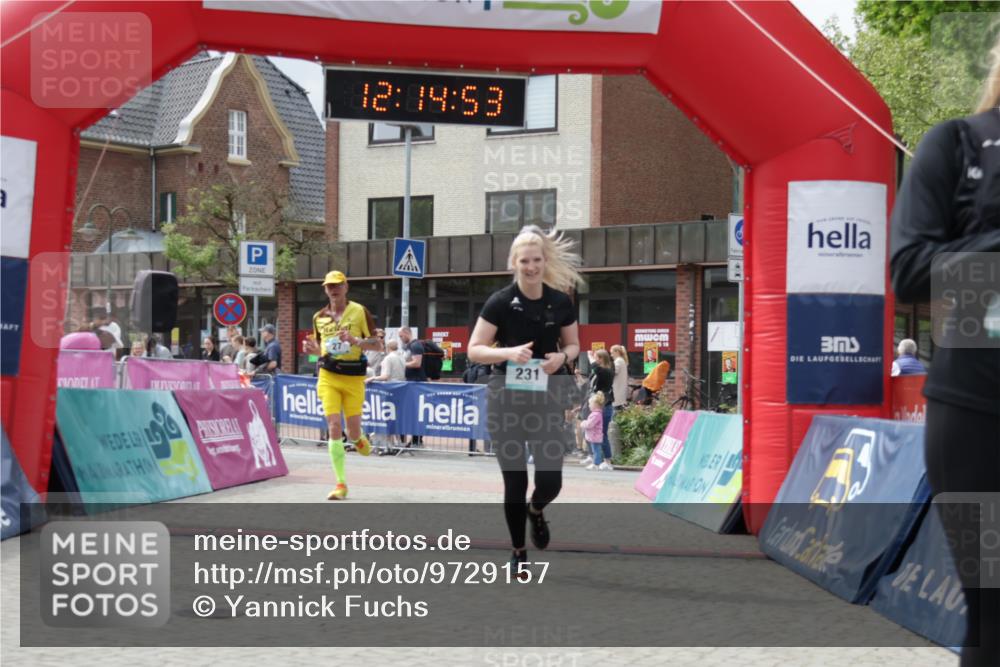 10.05.2026 - 8. Wedeler Halbmarathon Yannick Fuchs http://msf.ph/oto/9729157 10.05.2026 12:14:51 Ziel 27, 231, 1009, 1021 meine-sportfotos.de