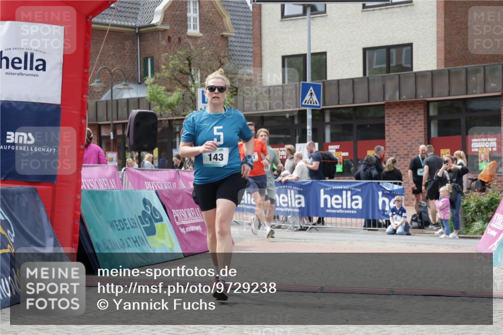 10.05.2026 - 8. Wedeler Halbmarathon Yannick Fuchs http://msf.ph/oto/9729238 10.05.2026 12:14:57 Ziel 27, 143, 613, 615 meine-sportfotos.de