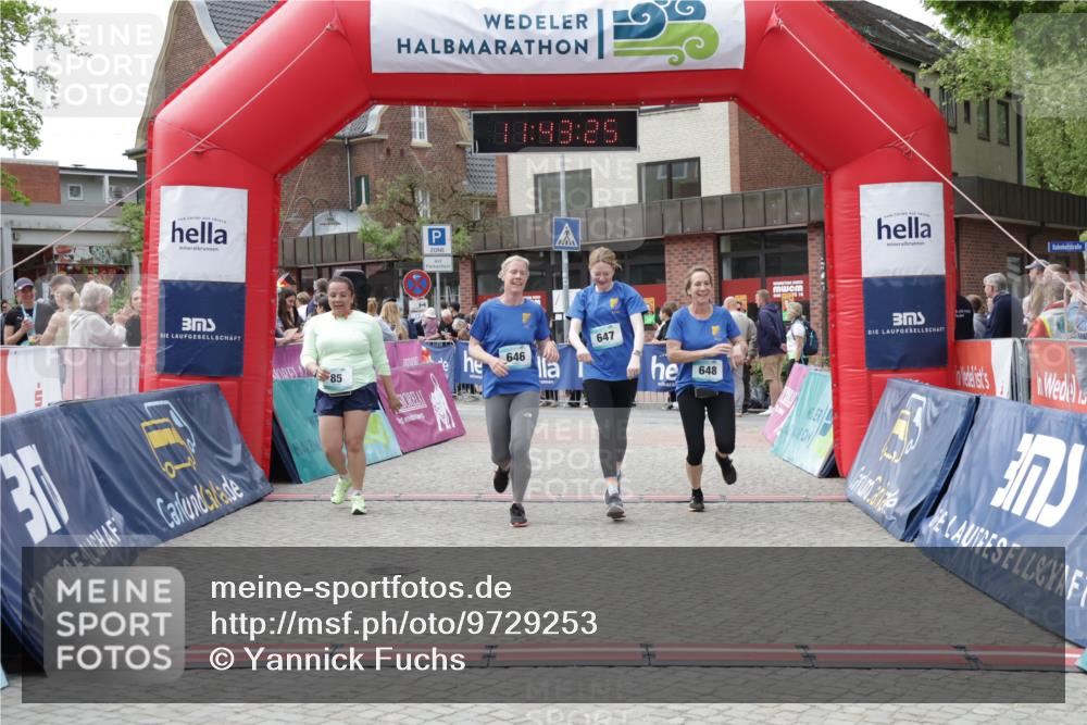 10.05.2026 - 8. Wedeler Halbmarathon Yannick Fuchs http://msf.ph/oto/9729253 10.05.2026 11:43:23 Ziel 85, 646, 647, 648 meine-sportfotos.de