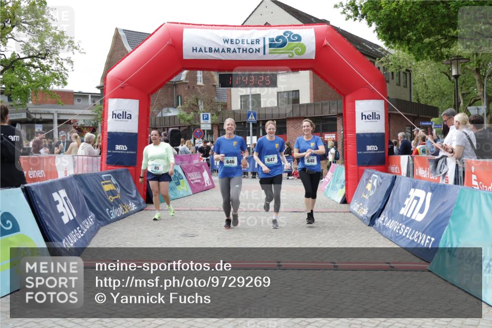 10.05.2026 - 8. Wedeler Halbmarathon Yannick Fuchs http://msf.ph/oto/9729269 10.05.2026 11:43:24 Ziel 85, 422, 646, 647, 648 meine-sportfotos.de