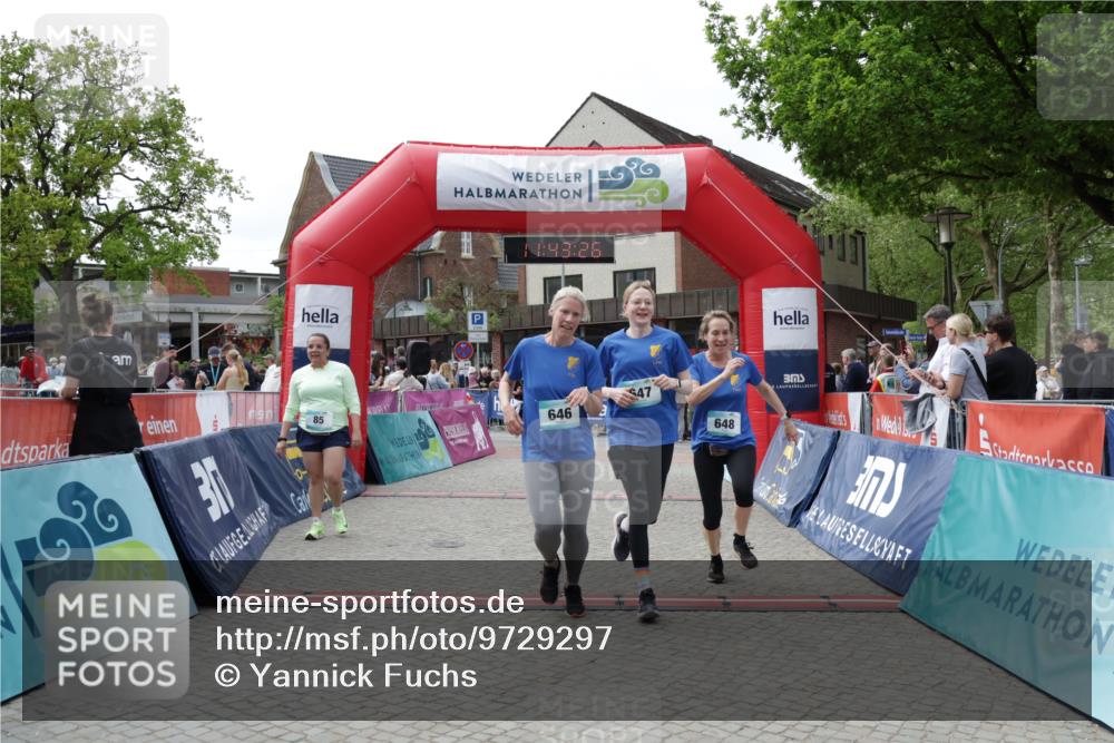 10.05.2026 - 8. Wedeler Halbmarathon Yannick Fuchs http://msf.ph/oto/9729297 10.05.2026 11:43:25 Ziel 85, 422, 646, 647, 648 meine-sportfotos.de