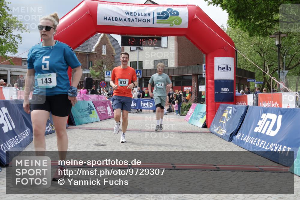 10.05.2026 - 8. Wedeler Halbmarathon Yannick Fuchs http://msf.ph/oto/9729307 10.05.2026 12:15:01 Ziel 143, 415, 613, 615 meine-sportfotos.de