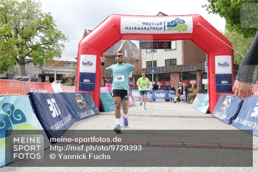10.05.2026 - 8. Wedeler Halbmarathon Yannick Fuchs http://msf.ph/oto/9729393 10.05.2026 12:15:08 Ziel 396, 415 meine-sportfotos.de