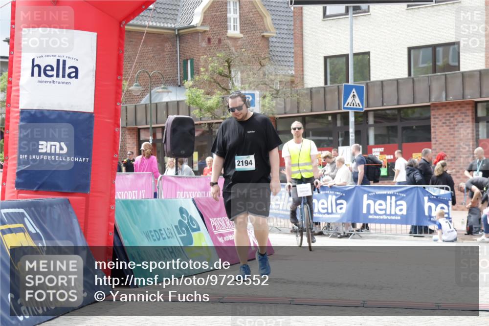 10.05.2026 - 8. Wedeler Halbmarathon Yannick Fuchs http://msf.ph/oto/9729552 10.05.2026 12:15:24 Ziel 338, 2194 meine-sportfotos.de