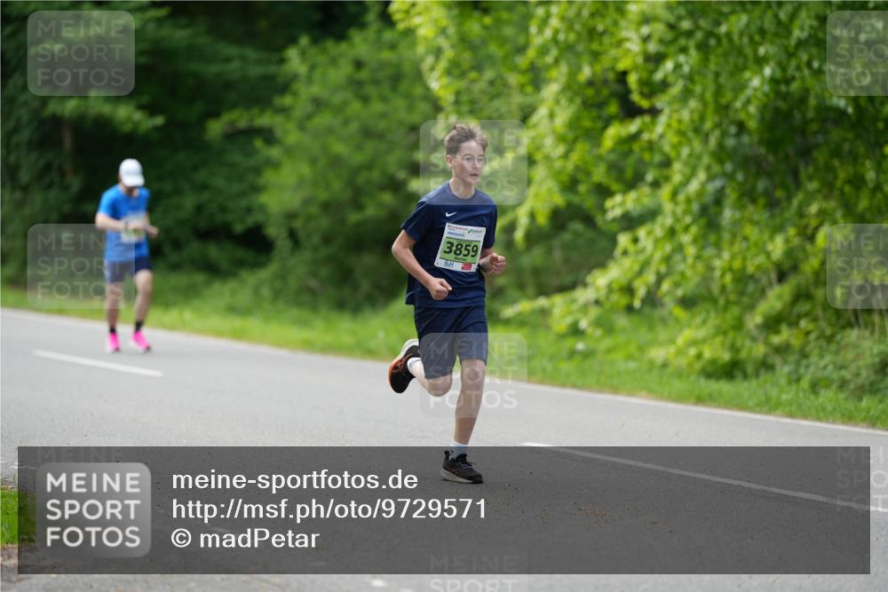 09.05.2026 - Störlauf LAZAROV Photography http://msf.ph/oto/9729571 09.05.2026 17:02:45 Laufen 3859 meine-sportfotos.de
