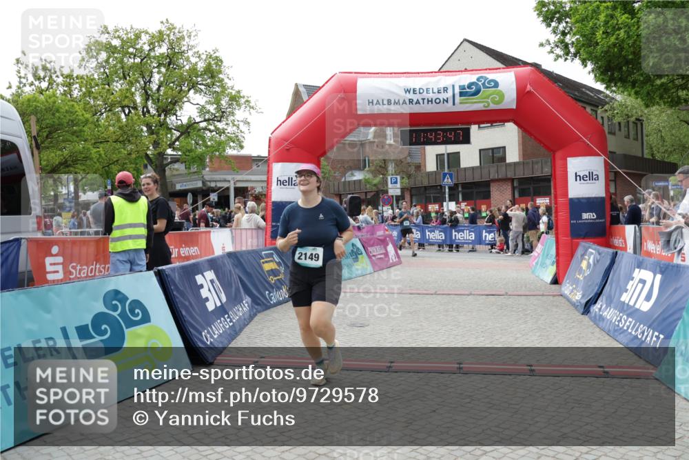 10.05.2026 - 8. Wedeler Halbmarathon Yannick Fuchs http://msf.ph/oto/9729578 10.05.2026 11:43:46 Ziel 771, 2149 meine-sportfotos.de