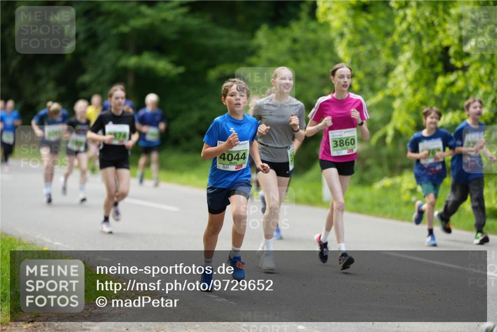09.05.2026 - Störlauf LAZAROV Photography http://msf.ph/oto/9729652 09.05.2026 17:03:42 Laufen 4044, 3860 meine-sportfotos.de
