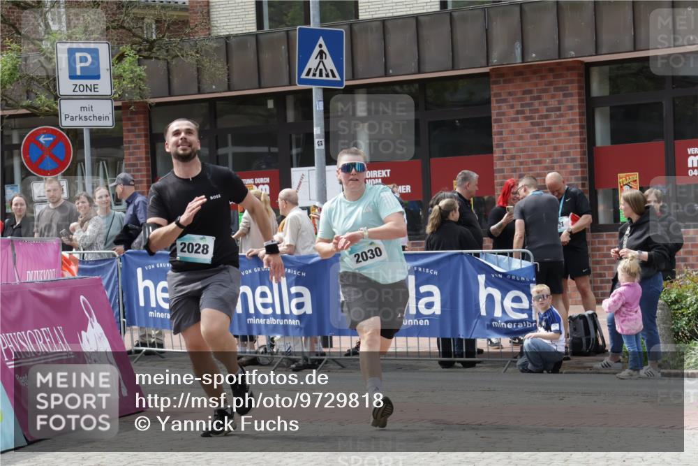 10.05.2026 - 8. Wedeler Halbmarathon Yannick Fuchs http://msf.ph/oto/9729818 10.05.2026 12:15:57 Ziel 125, 2028 meine-sportfotos.de