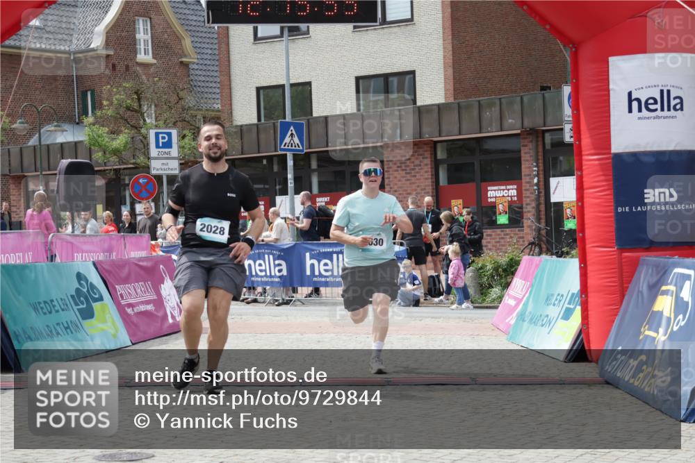 10.05.2026 - 8. Wedeler Halbmarathon Yannick Fuchs http://msf.ph/oto/9729844 10.05.2026 12:15:57 Ziel 125, 2028 meine-sportfotos.de