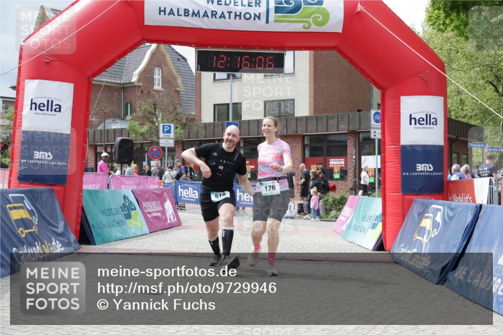 10.05.2026 - 8. Wedeler Halbmarathon Yannick Fuchs http://msf.ph/oto/9729946 10.05.2026 12:16:04 Ziel 176, 510 meine-sportfotos.de