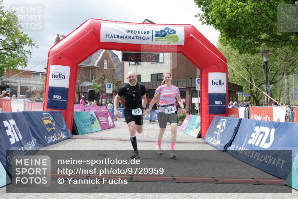 10.05.2026 - 8. Wedeler Halbmarathon Yannick Fuchs http://msf.ph/oto/9729959 10.05.2026 12:16:04 Ziel 176, 510 meine-sportfotos.de