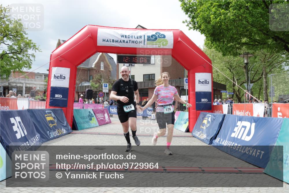 10.05.2026 - 8. Wedeler Halbmarathon Yannick Fuchs http://msf.ph/oto/9729964 10.05.2026 12:16:04 Ziel 176, 510 meine-sportfotos.de