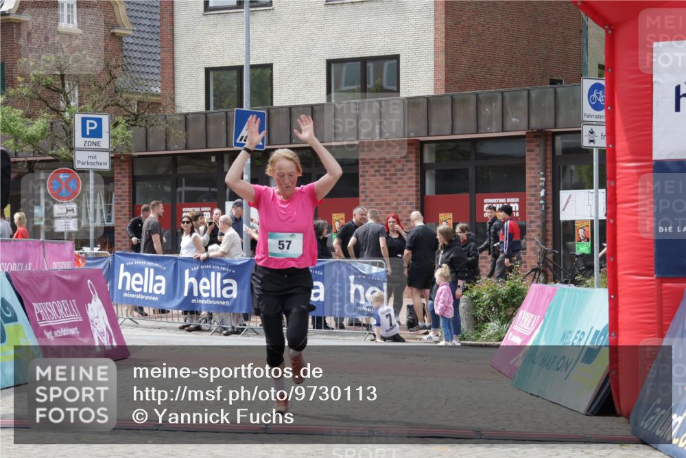10.05.2026 - 8. Wedeler Halbmarathon Yannick Fuchs http://msf.ph/oto/9730113 10.05.2026 12:16:17 Ziel 57, 102 meine-sportfotos.de