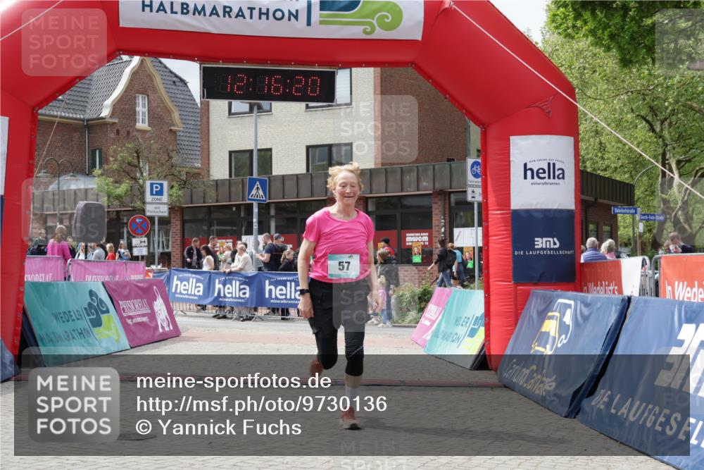 10.05.2026 - 8. Wedeler Halbmarathon Yannick Fuchs http://msf.ph/oto/9730136 10.05.2026 12:16:18 Ziel 57, 102 meine-sportfotos.de