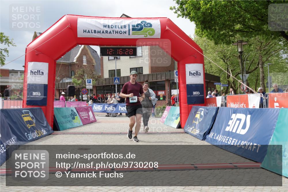 10.05.2026 - 8. Wedeler Halbmarathon Yannick Fuchs http://msf.ph/oto/9730208 10.05.2026 12:16:26 Ziel 464 meine-sportfotos.de