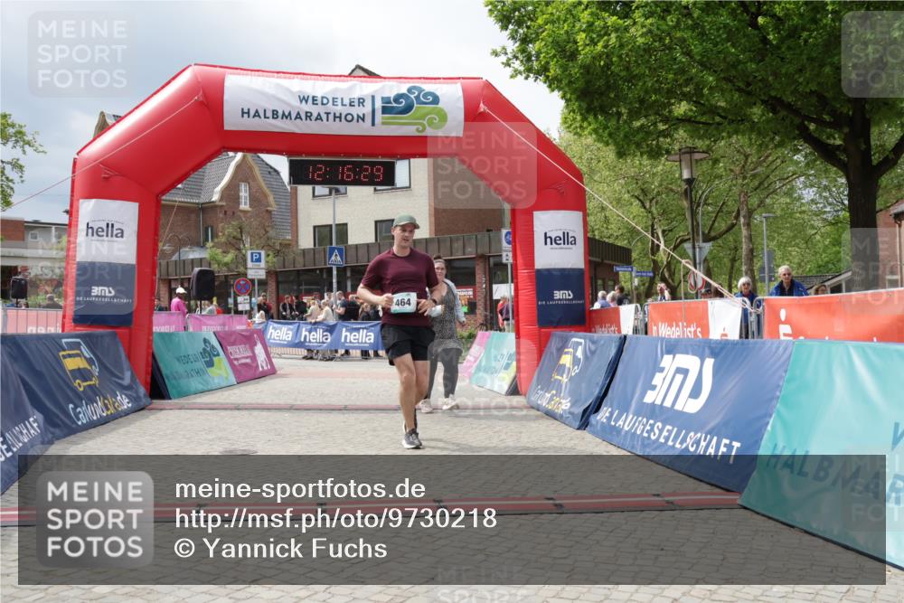 10.05.2026 - 8. Wedeler Halbmarathon Yannick Fuchs http://msf.ph/oto/9730218 10.05.2026 12:16:27 Ziel 464 meine-sportfotos.de