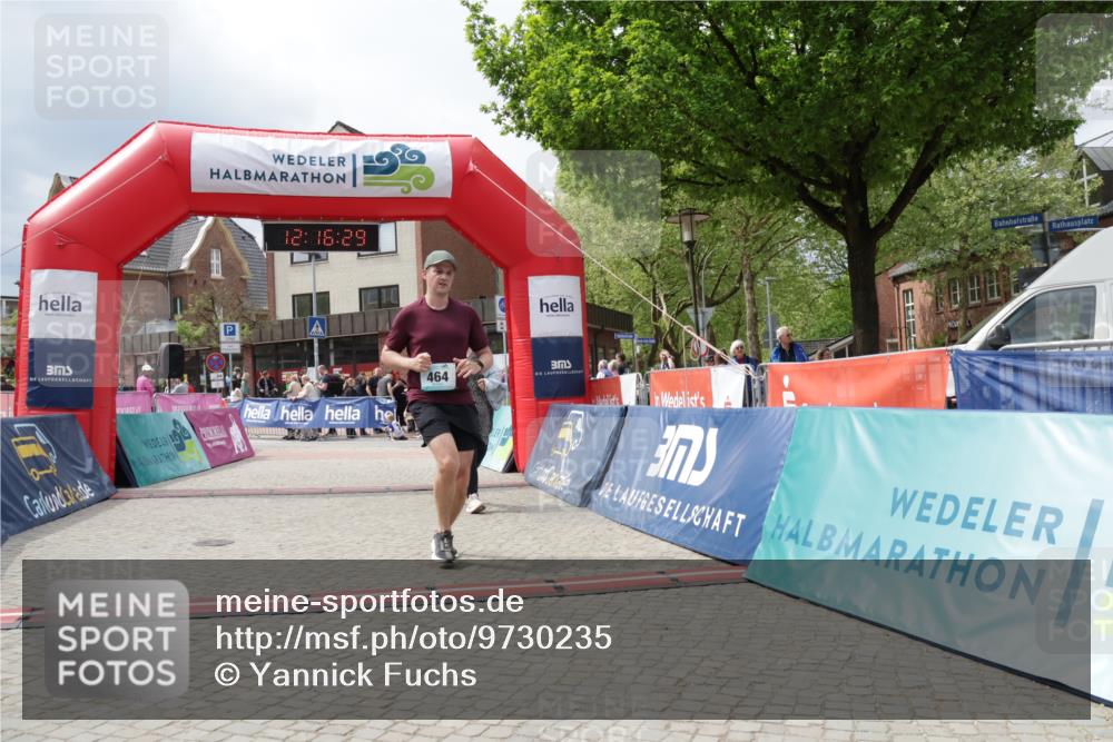 10.05.2026 - 8. Wedeler Halbmarathon Yannick Fuchs http://msf.ph/oto/9730235 10.05.2026 12:16:27 Ziel 464 meine-sportfotos.de