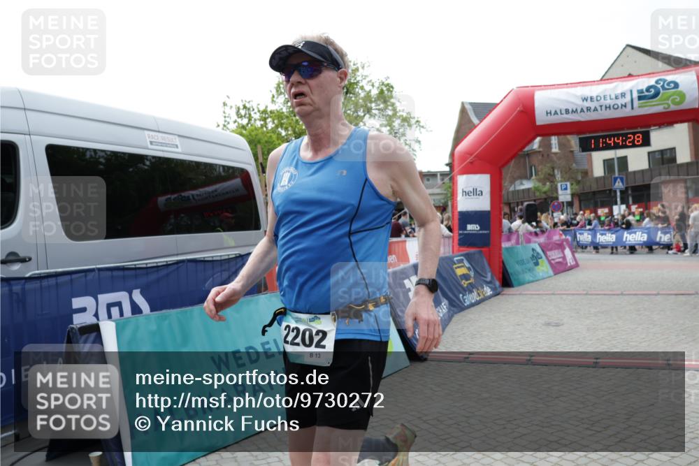 10.05.2026 - 8. Wedeler Halbmarathon Yannick Fuchs http://msf.ph/oto/9730272 10.05.2026 11:44:26 Ziel 258, 2202 meine-sportfotos.de
